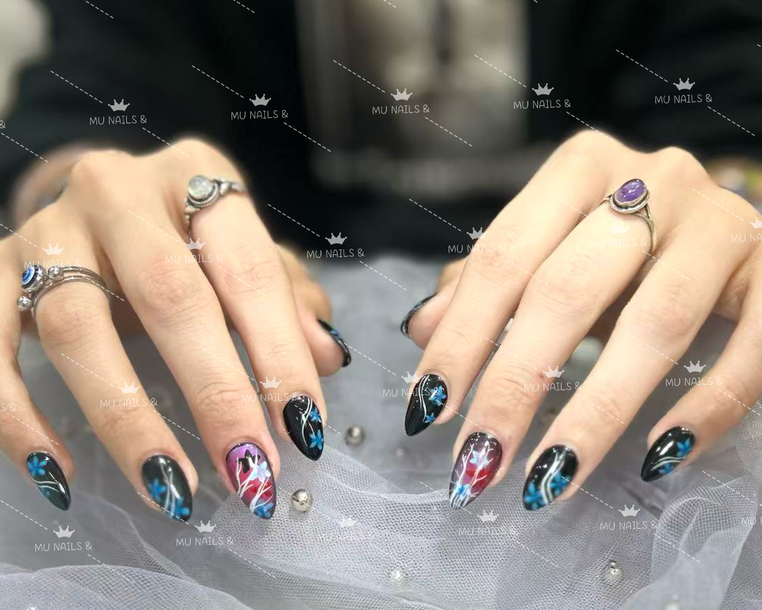 MU Nails gallery 5